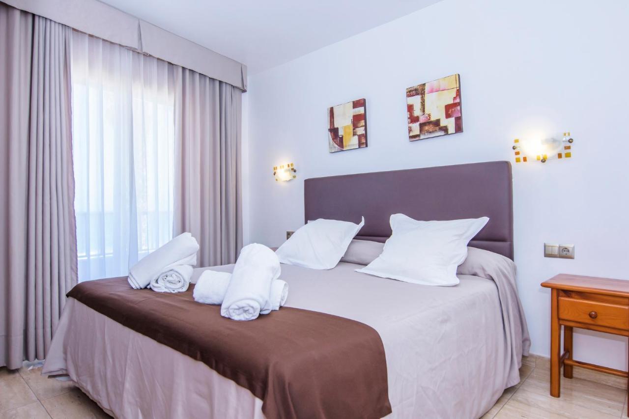 Miramar Hotel การ์โบเนรัส ภายนอก รูปภาพ
